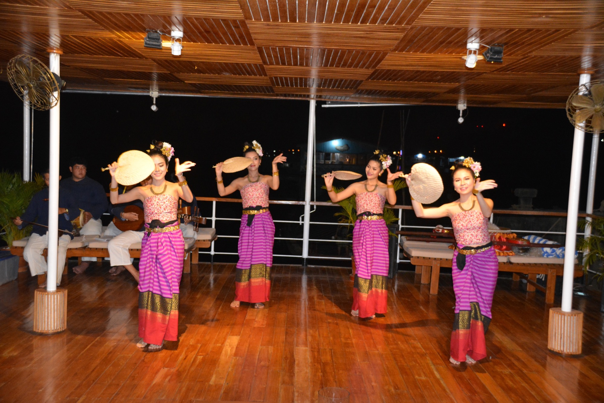 Pandaw RV Laos Pandaw Entertainment 4.jpg